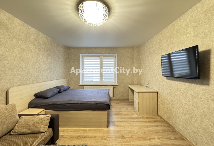 Квартира на сутки улица Фатина 4а